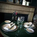 Hotel De 4*