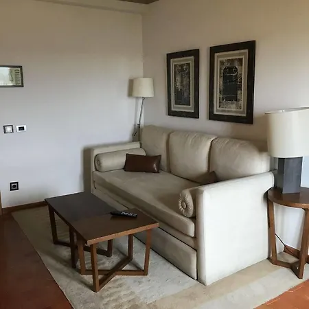 Hotel De 4*
