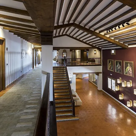 Hotel De 4*