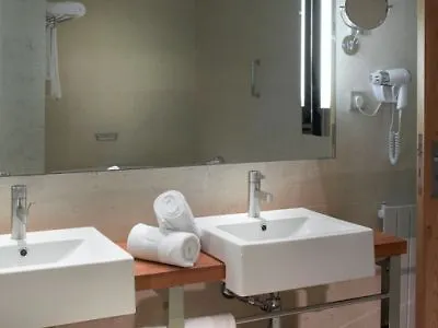 De 4* Tolède