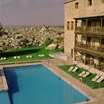 Hotel De 4*