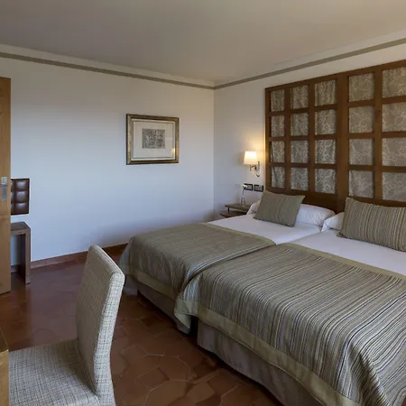 De 4* Toledo
