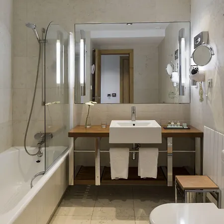 De 4* Toledo